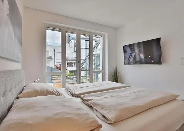 Seaside Seaside 18 *